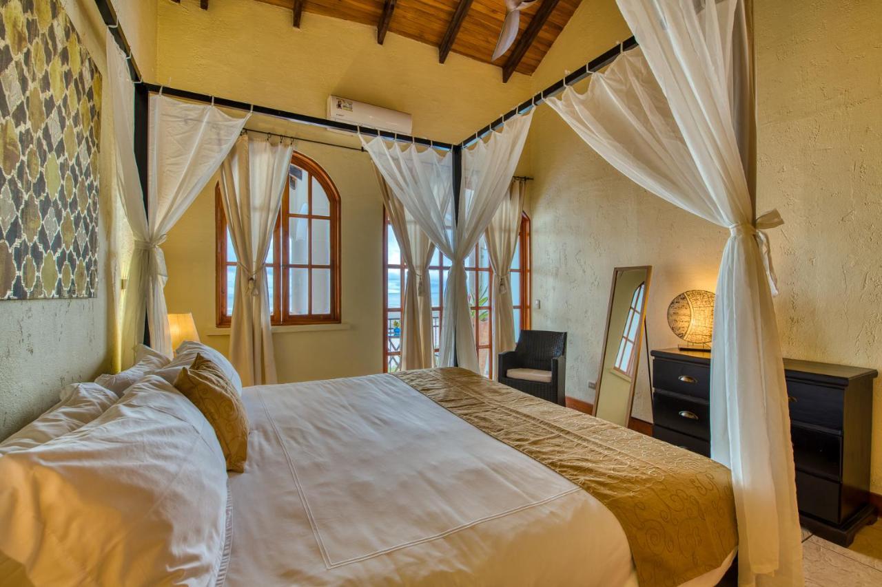 El Castillo Luxury Boutique Hotel- (Adults Only) Ojochal Exteriör bild
