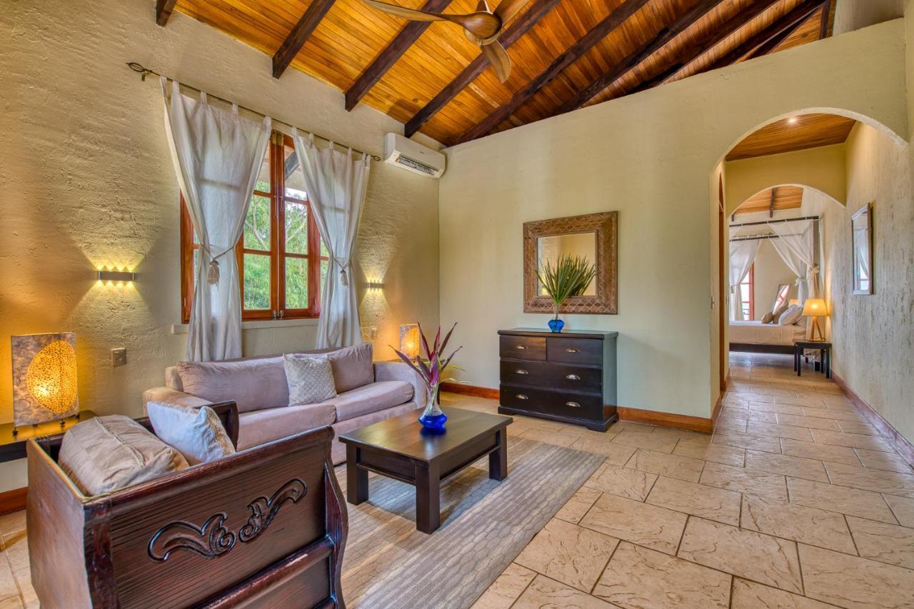 El Castillo Luxury Boutique Hotel- (Adults Only) Ojochal Exteriör bild