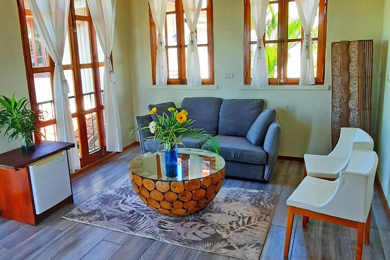 El Castillo Luxury Boutique Hotel- (Adults Only) Ojochal Exteriör bild