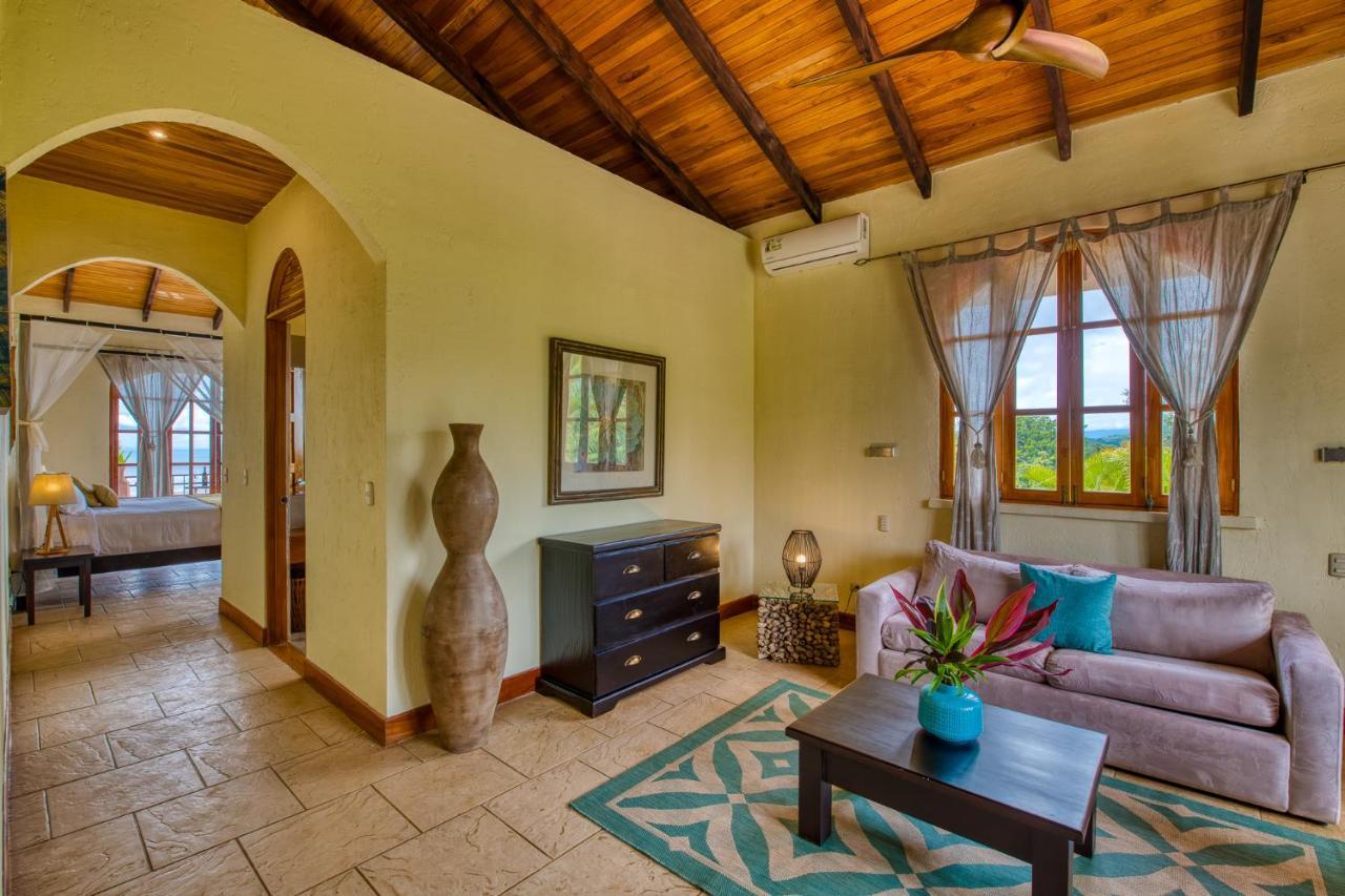 El Castillo Luxury Boutique Hotel- (Adults Only) Ojochal Exteriör bild