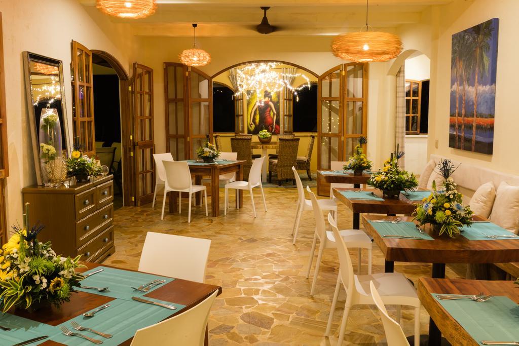 El Castillo Luxury Boutique Hotel- (Adults Only) Ojochal Exteriör bild