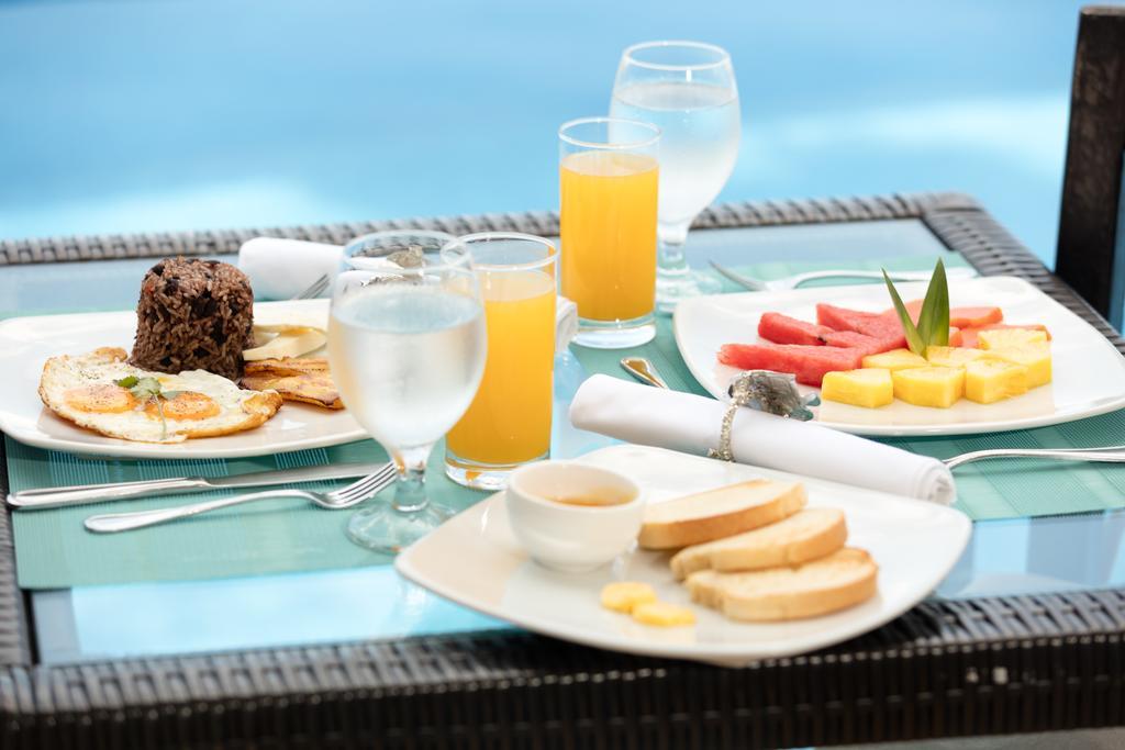 El Castillo Luxury Boutique Hotel- (Adults Only) Ojochal Exteriör bild